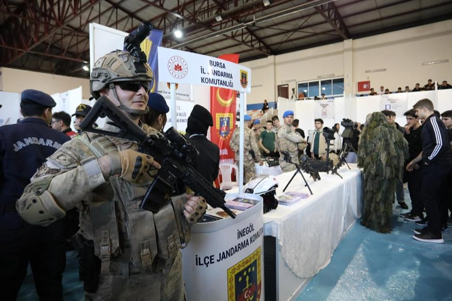 Bursa İnegöl'de üniversite ve meslek tanıtımında 7'nci buluşma