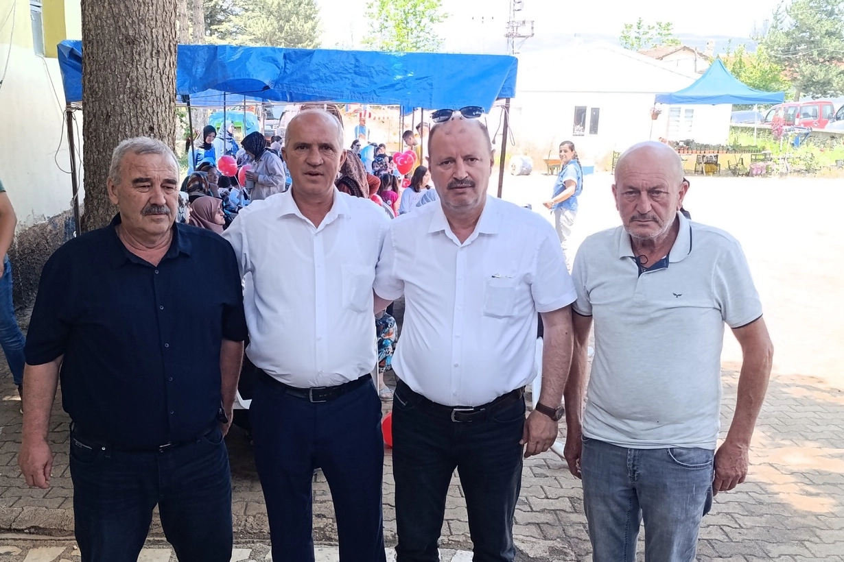 Bilecik Pazaryeri’nde örnek dayanışma