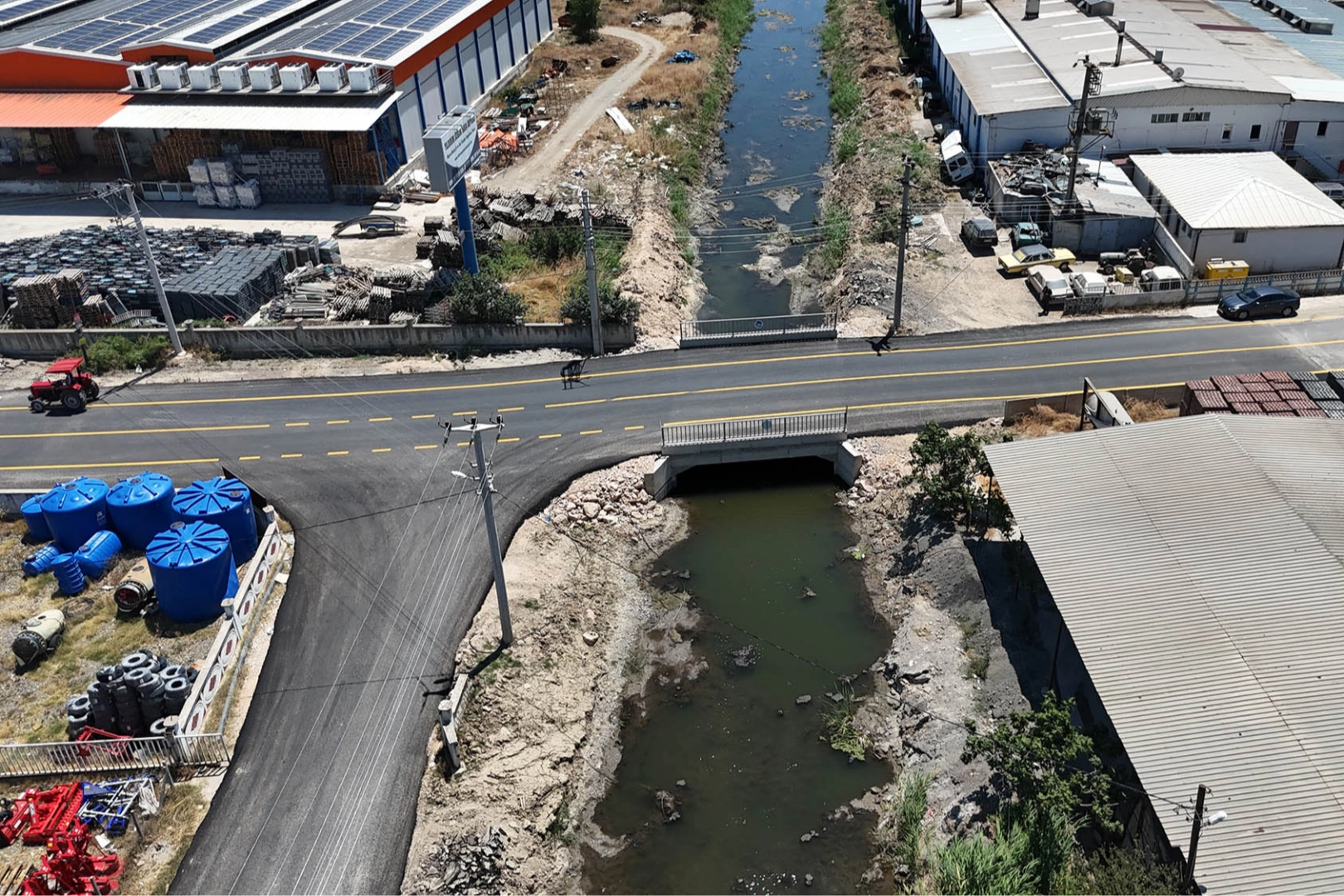 Sakarya'da 6 mahalle ulaşımının damar noktası yenilendi