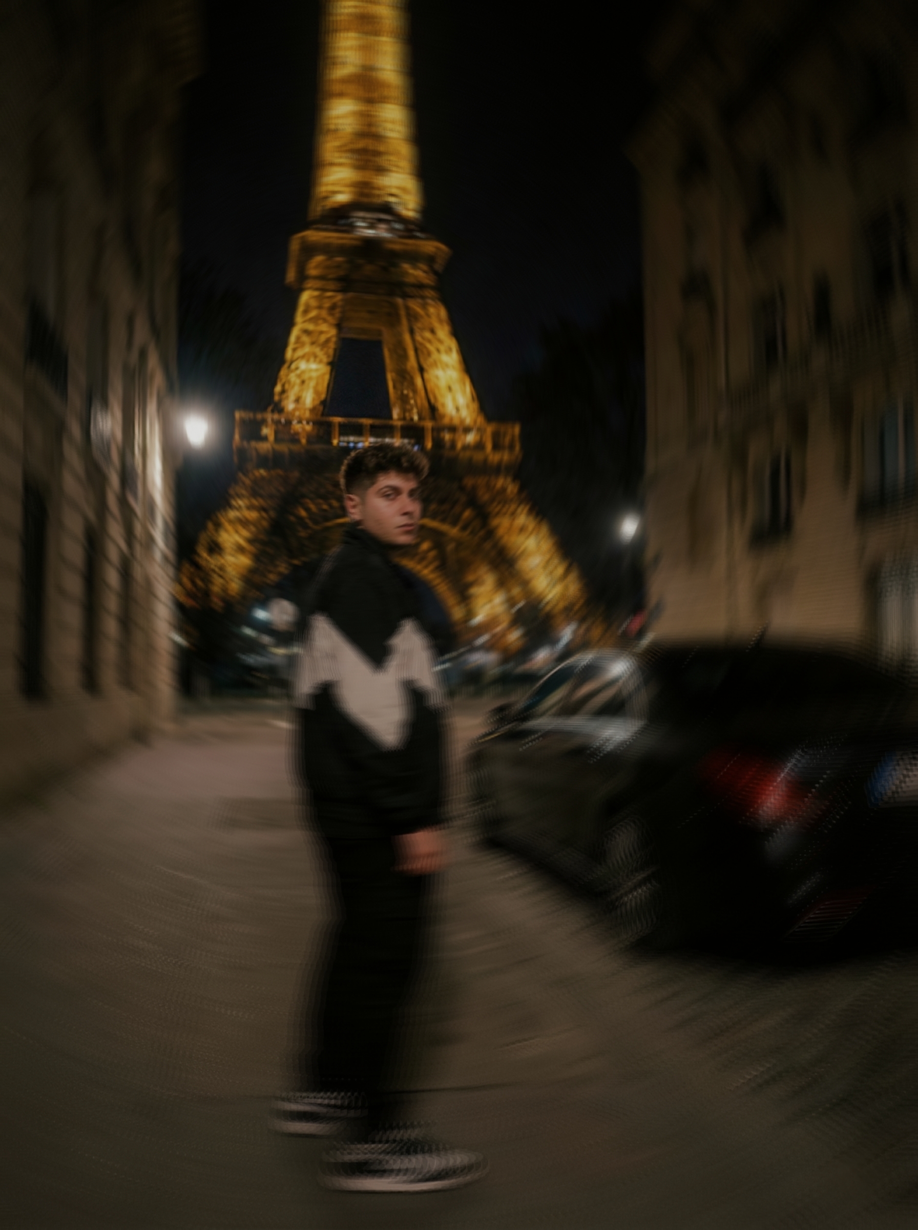 Hastaneden Rap Müziğe Uzanan Bir Yolculuk: RAVX’in Dönüşüm Hikâyesi