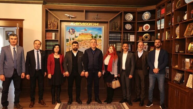 TÜRSAB yöneticilerinden Mehmet Savran’a ziyaret