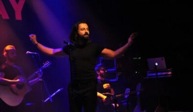 Koray Avcı bayramda coşturdu