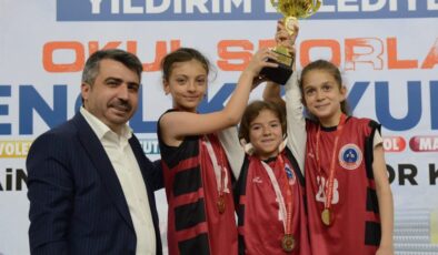 Bursa Yıldırım’da ‘Gençlik Oyunları’nda görkemli final