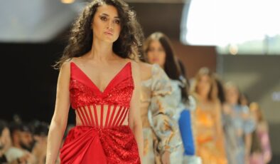 Fashion Week Türkiye’de ilk sezon defilesi gerçekleşti