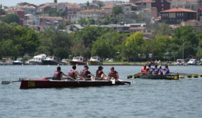 İstanbul’da ‘Haliç Su Sporları’na renkli açılış