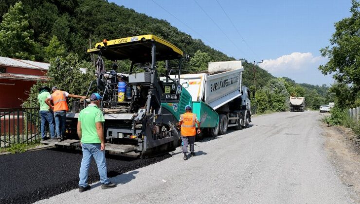Sakarya Sapanca’da asfaltlamalar sürüyor