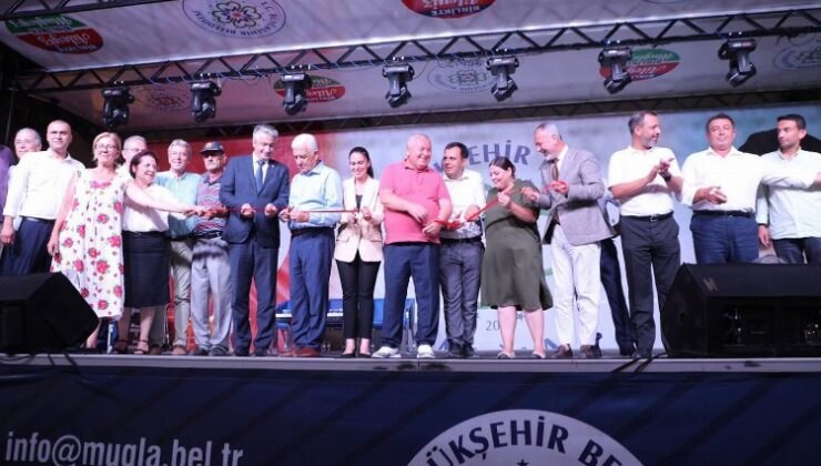 Başkan Gürün Dalaman Kitap Fuarı’na Katıldı