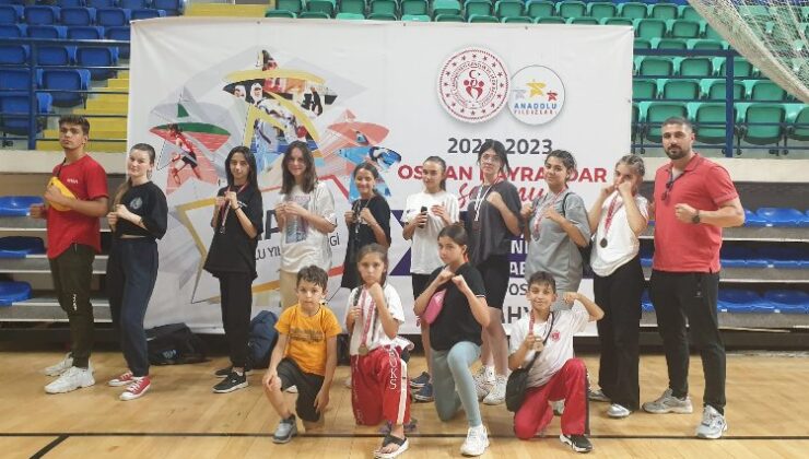 Pazaryerili Kick Boksçular Kütahya’dan madalyalarla döndü