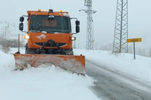 Konya’da kar yağışı: Ekipler 31 ilçede teyakkuz halinde!